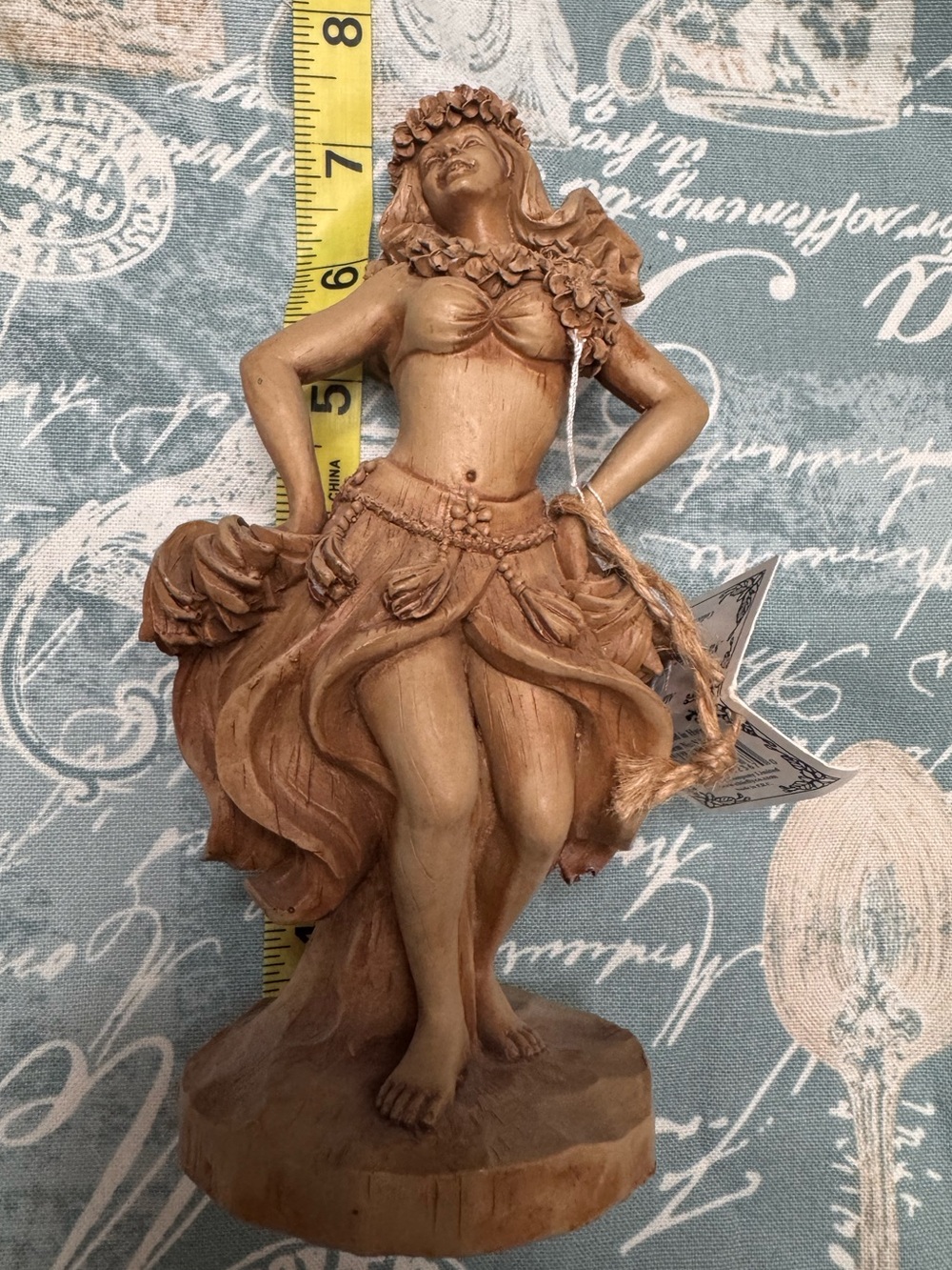 Awapuhi Na wahine o hula carved hula dancing tiki